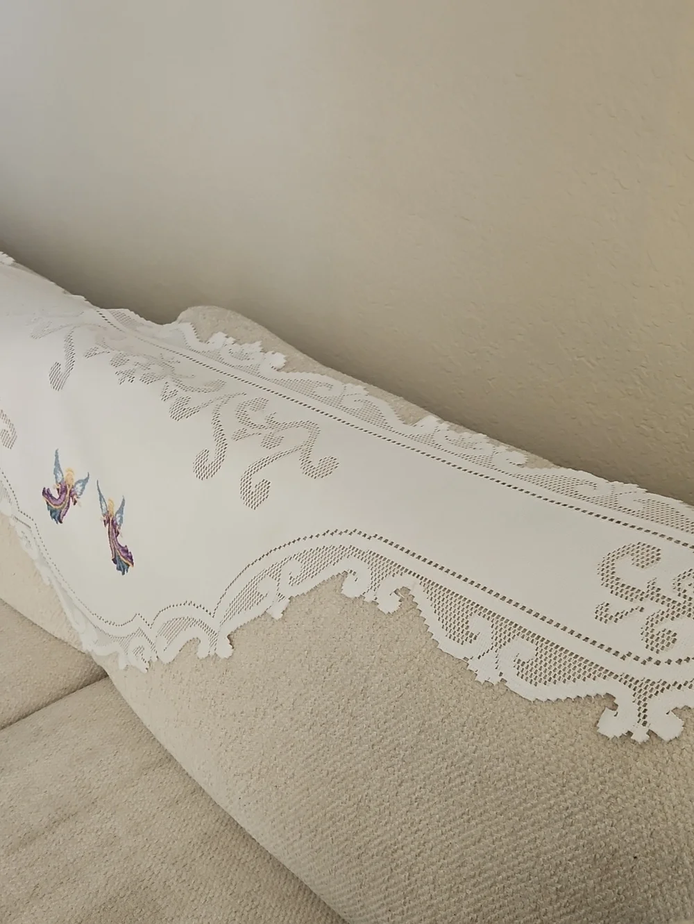 Vintage Mantle Scarf
